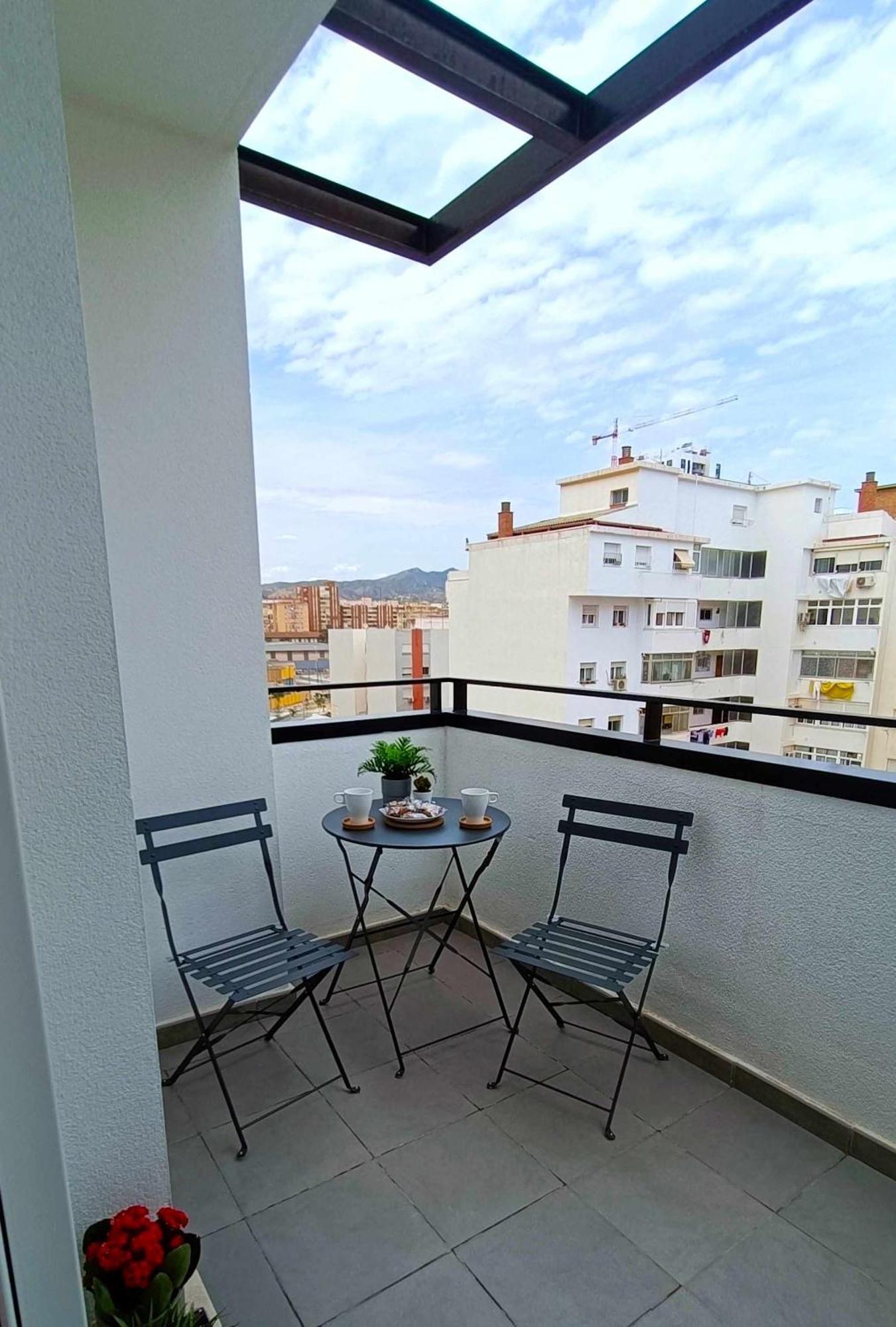 Piso Nuevo La Princesa Centro Y Playa * Malaga